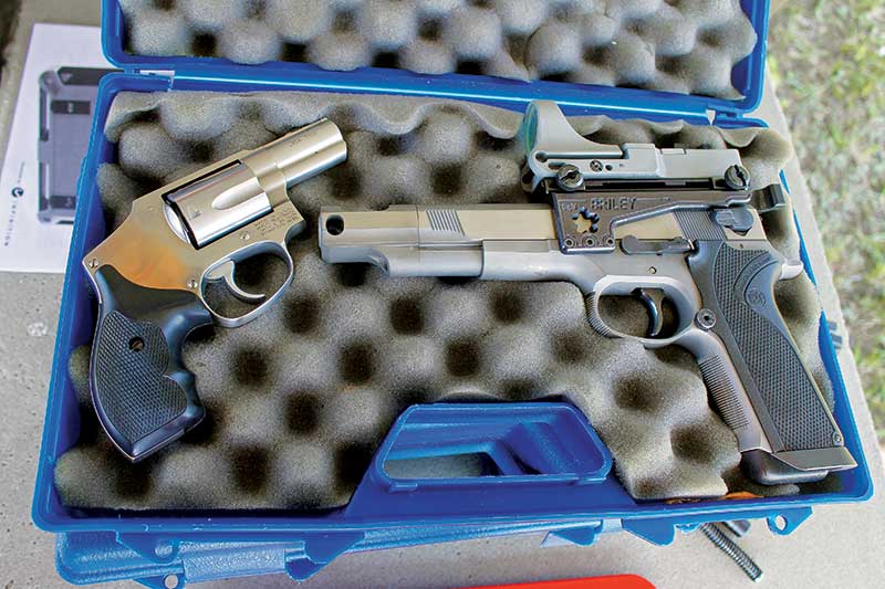 G1220-Handguns-3.jpg